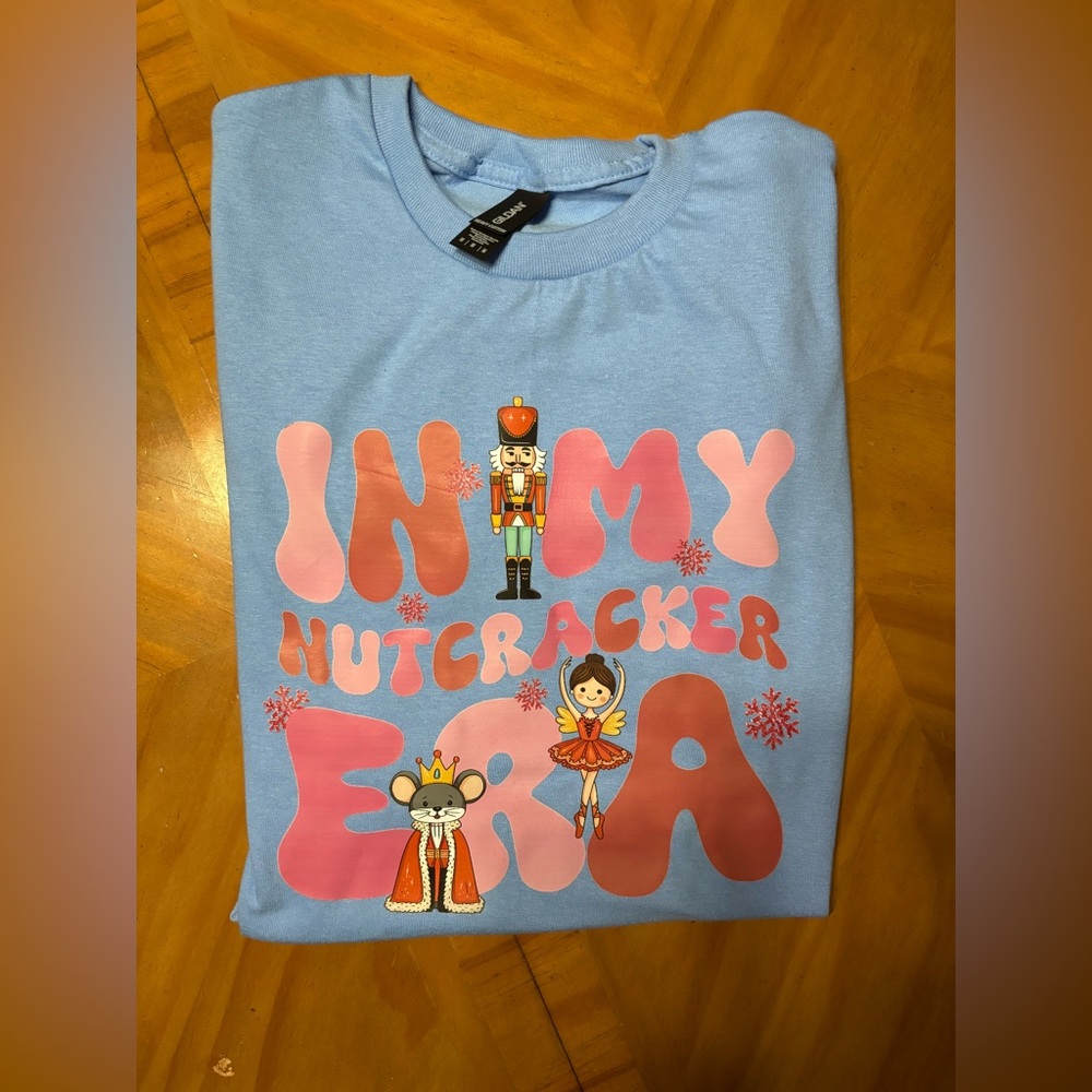 AFTER HOLIDAY NEWChristmas Blue Nutcracker Graphic Tee